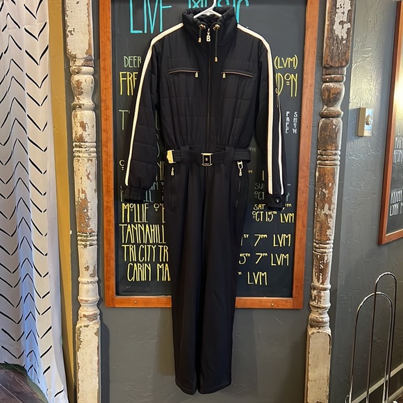 Bogner Active Ski Suit - Picture 2 of 8